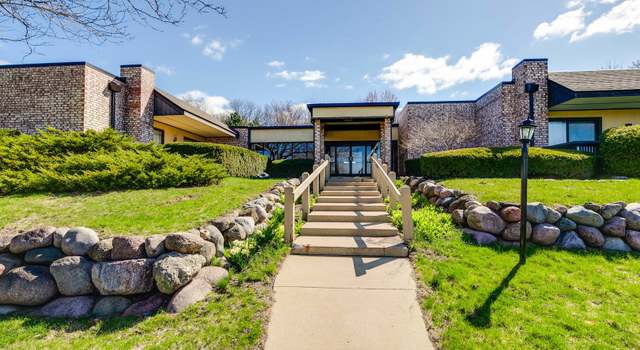 Photo of 5844 Heather Ridge Dr #105, Gurnee, IL 60031