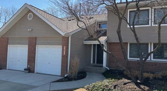 Photo of 103 Wildflower Cir #103, Buffalo Grove, IL 60089