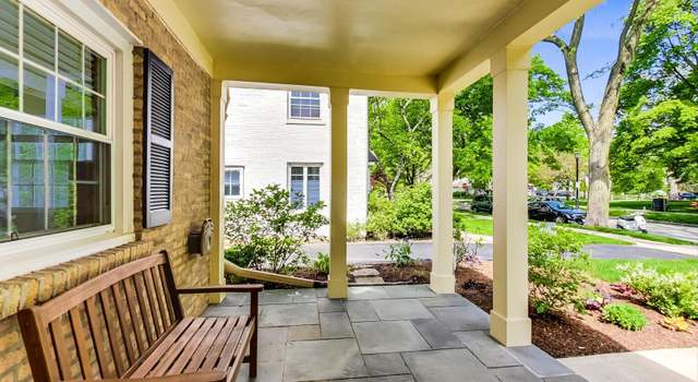 Photo of 2610 Simpson St, Evanston, IL 60201