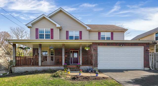 Photo of 1017 Dean St, St. Charles, IL 60174