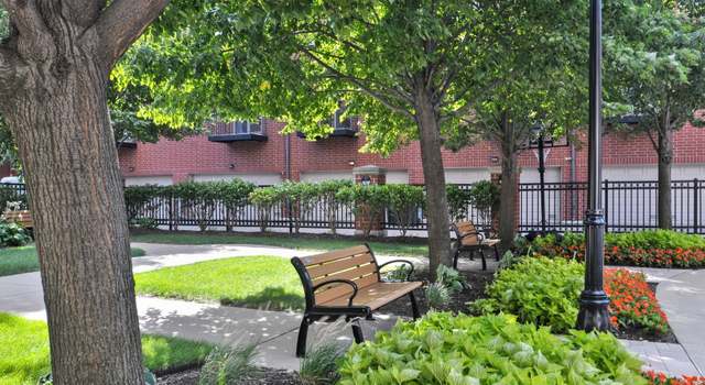 Photo of 1717 S Prairie Ave #1303, Chicago, IL 60616