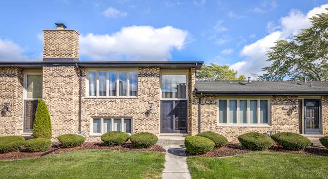 Photo of 15416 Begonia Ct #32, Orland Park, IL 60462