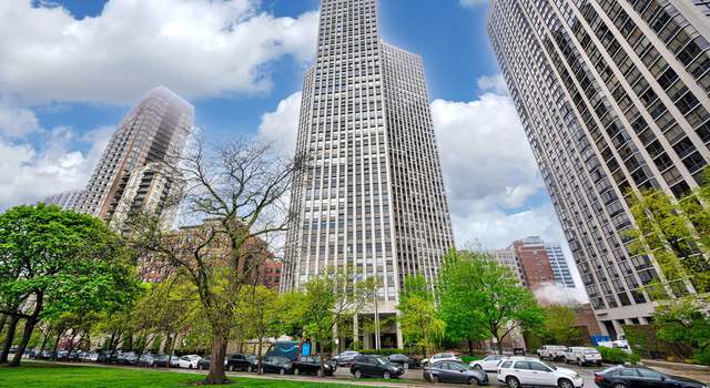 Photo of 2626 N Lakeview Ave #1202, Chicago, IL 60614