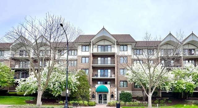 Photo of 5 S Pine St #403, Mount Prospect, IL 60056
