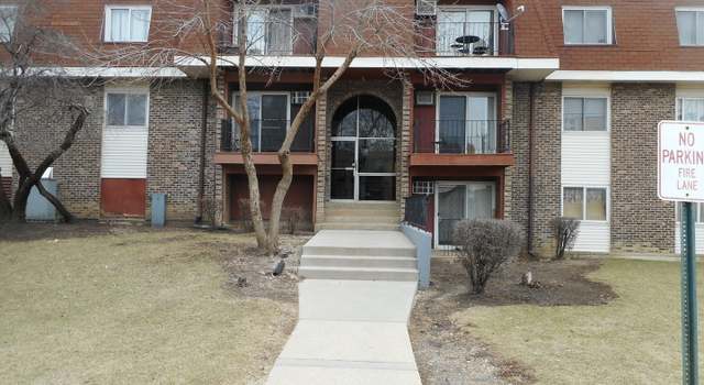 Photo of 1075 Knoll Ln #302, Hoffman Estates, IL 60169