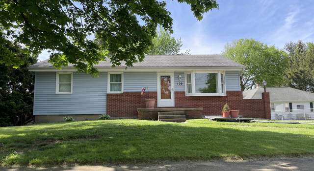 Photo of 109 W Ash St, Bondville, IL 61815