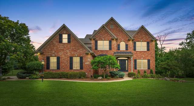 Photo of 1303 Ridgefield Dr, Mahomet, IL 61853