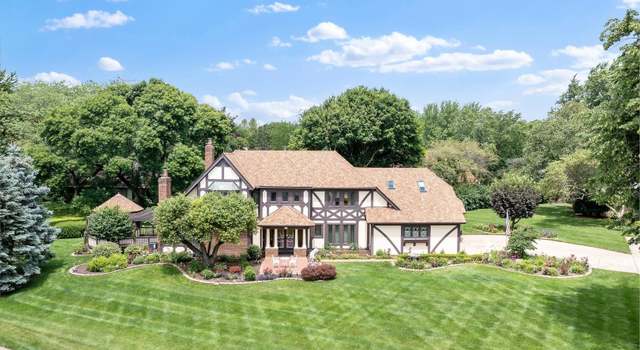 Photo of 11 Fernilee Ct, Sugar Grove, IL 60554