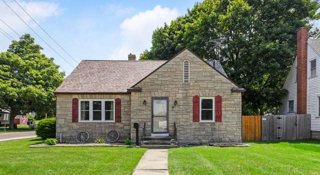 Photo of 728 N Lott Blvd, Gibson City, IL 60936
