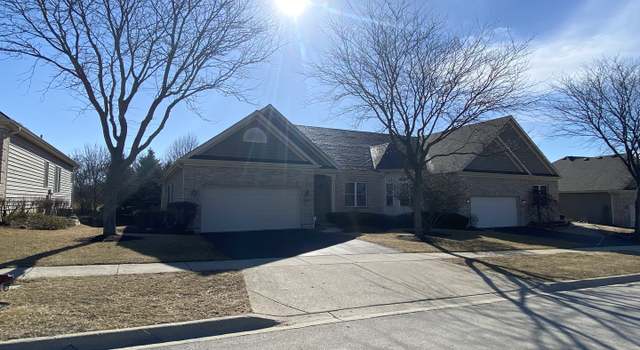 Photo of 2002 Harrow Gate Dr, Woodstock, IL 60098