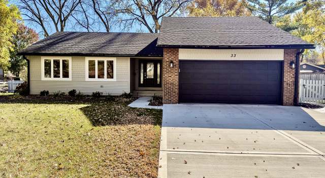 Photo of 33 E Country Club Ct, Palatine, IL 60067