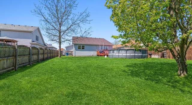 Photo of 3133 Sandy Ridge Dr, Steger, IL 60475
