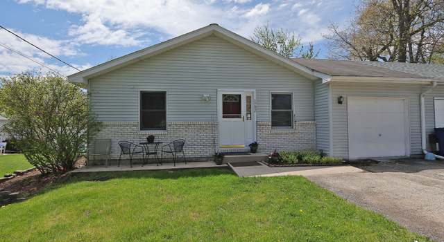 Property at 17825 W Cheyenne Ct, Grayslake, IL 60030, 4 beds, 2 baths