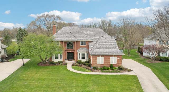 Photo of 1710 Mulberry Dr, Libertyville, IL 60048