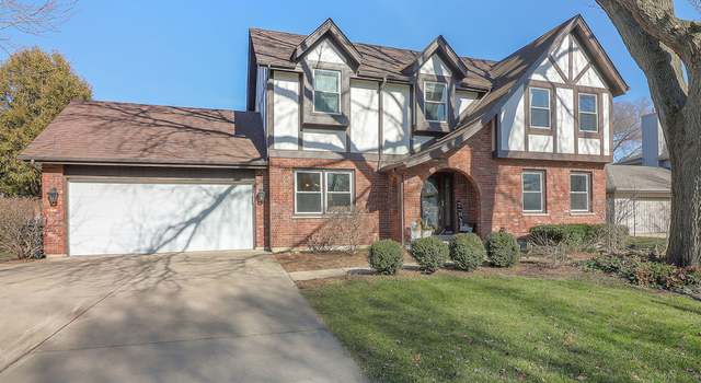 Photo of 1105 Hidden Spring Dr, Naperville, IL 60540