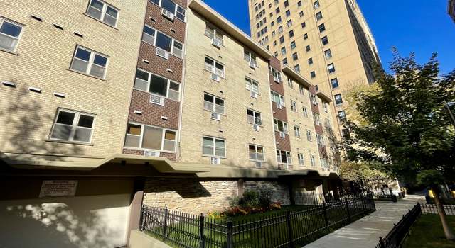 Photo of 420 W Aldine Ave #226, Chicago, IL 60657