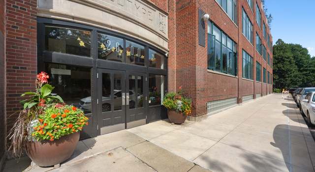 Photo of 2600 N Southport Ave #220, Chicago, IL 60614