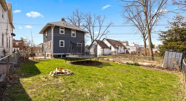 Photo of 807 W New York St, Aurora, IL 60506