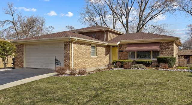 Photo of 17709 Dogwood Ln, Hazel Crest, IL 60429
