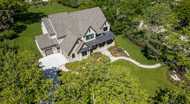 Photo of 3 Royal Vale Dr, Oak Brook, IL 60523