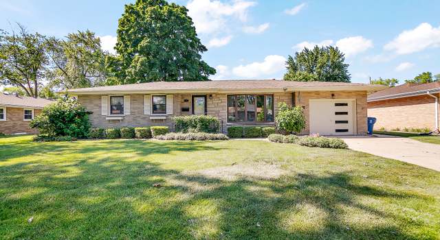 Photo of 731 Bishop Ct, Bradley, IL 60915