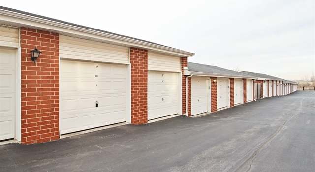 Photo of 16600 Liberty Cir Unit 2S, Orland Park, IL 60467