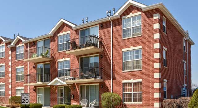 Photo of 16600 Liberty Cir Unit 2S, Orland Park, IL 60467