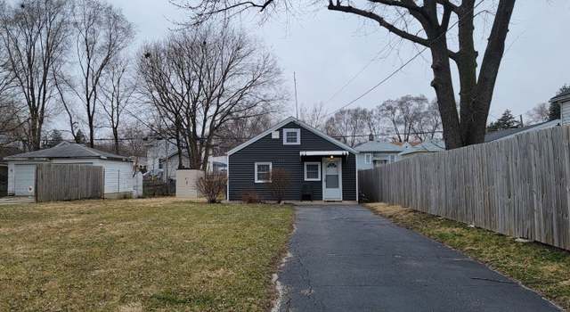 Photo of 551 Gates St, Aurora, IL 60505