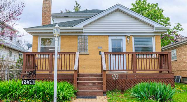 Photo of 6963 W Balmoral Ave, Chicago, IL 60656
