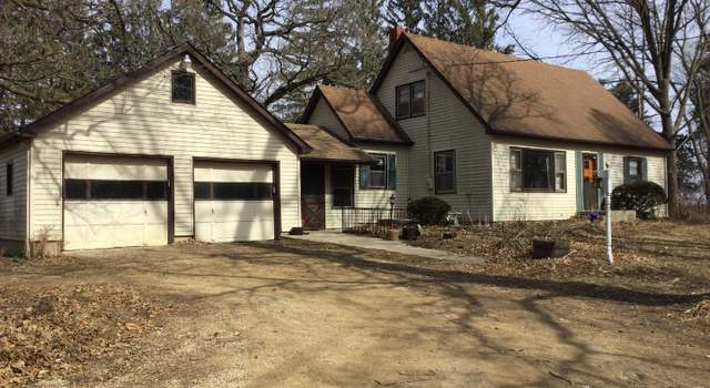 Photo of 10381 Montague Rd, Winnebago, IL 61088