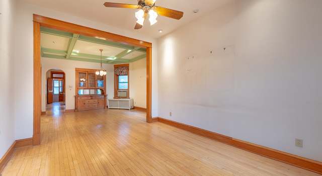 Photo of 2435 N Mozart St, Chicago, IL 60647