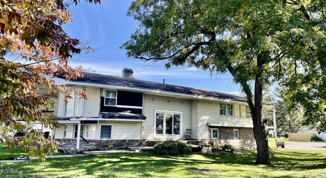 Photo of 208 E Illinois St, Mansfield, IL 61854