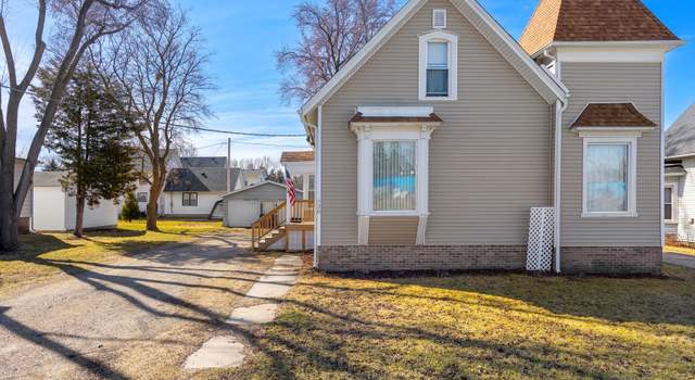 Photo of 130 E Ogden St, Capron, IL 61012