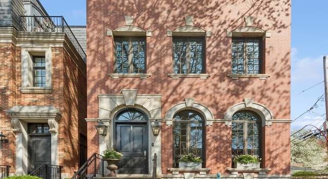 Photo of 2215 N Lakewood Ave, Chicago, IL 60614