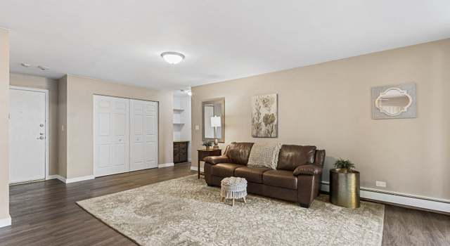 Photo of 4721 Saint Joseph Creek Rd Unit 1G, Lisle, IL 60532