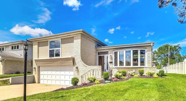 Photo of 7916 Arcadia St, Morton Grove, IL 60053
