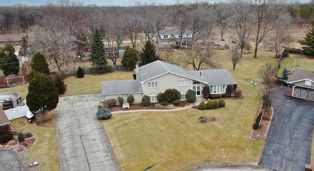 Photo of 7820 Silver Ct, Orland Park, IL 60462