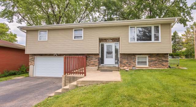 Photo of 3117 W Kinley Blvd, Mchenry, IL 60050