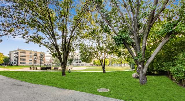 Photo of 2675 N Greenview Ave Unit F, Chicago, IL 60614