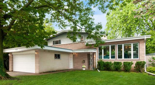 Photo of 9050 Tamaroa Ter, Skokie, IL 60076