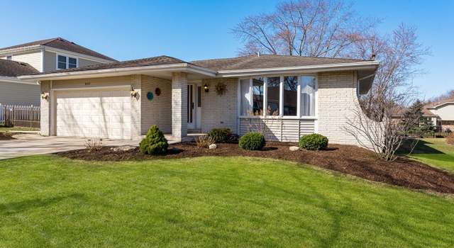 Photo of 8322 Chelsea Ln, Woodridge, IL 60517