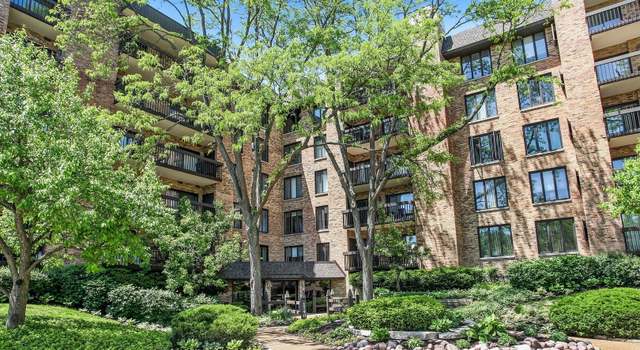 Photo of 1740 Mission Hills Rd #304, Northbrook, IL 60062