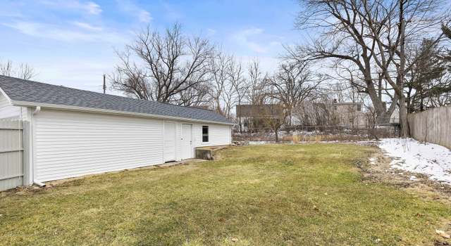 Photo of 1712 E Gate Pkwy, Rockford, IL 61108