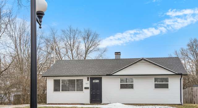 Photo of 1611 Williamsburg Dr, Champaign, IL 61821