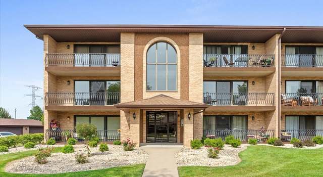 Photo of 16001 Eagle Ridge Dr Unit 2N, Tinley Park, IL 60477