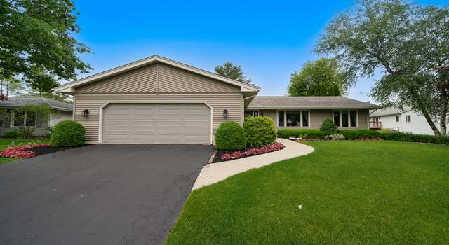 Photo of 6209 Denwood Dr, Rockford, IL 61114