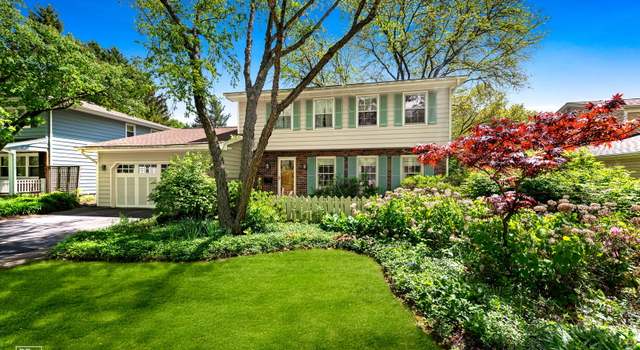 Photo of 1532 Chat Ct, Naperville, IL 60565