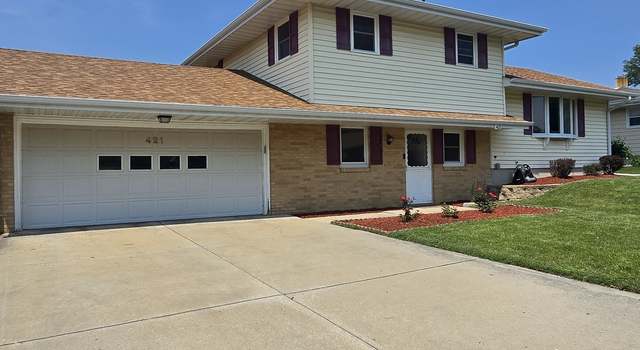 Photo of 421 W 1st St, Stillman Valley, IL 61084