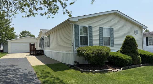 Photo of 25 Finch Ln, Beecher, IL 60401