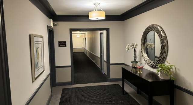Photo of 4900 N Marine Dr #810, Chicago, IL 60640